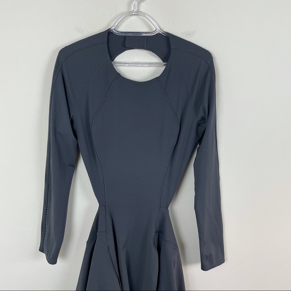 Lululemon Runnin Pretty Dress Graphite Grey - Picture 3 of 11
